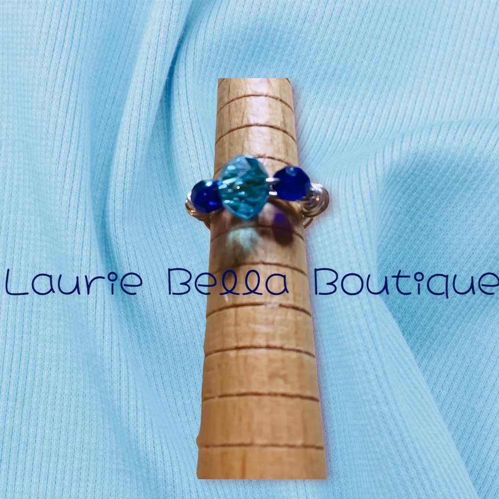 Dark and Light Blue Crystal ring. Wire wrapped in 925 sterling silver wirsize 7.